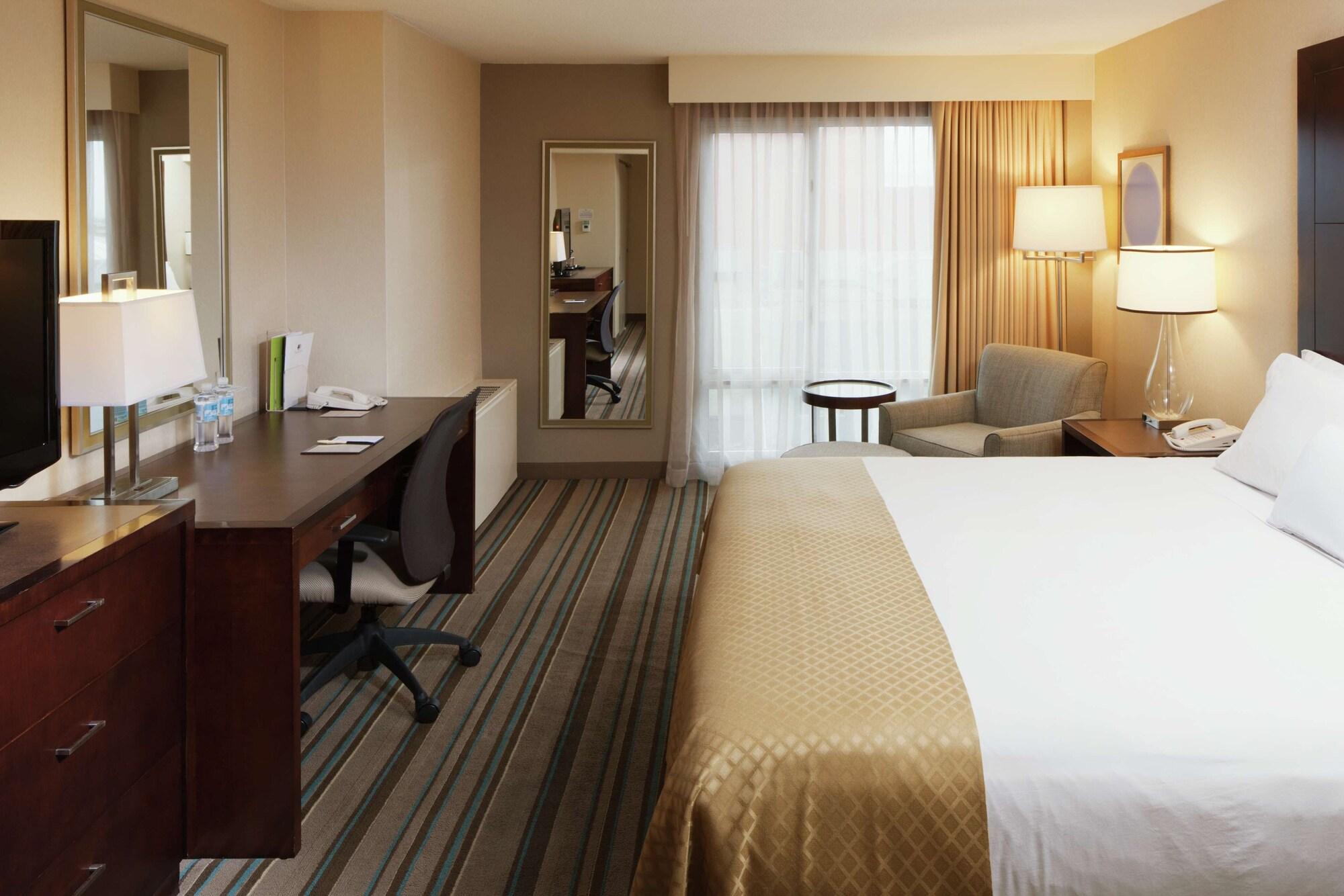 Doubletree By Hilton Hotel And Conference Center Chicago North Shore Skokie Esterno foto