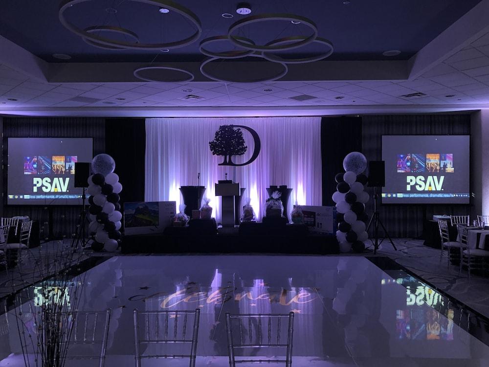 Doubletree By Hilton Hotel And Conference Center Chicago North Shore Skokie Esterno foto